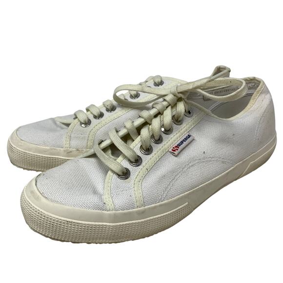 Emily Ratajkowski x Superga Classic Sneaker Lace Up Womens Size 10 White - Picture 2 of 7